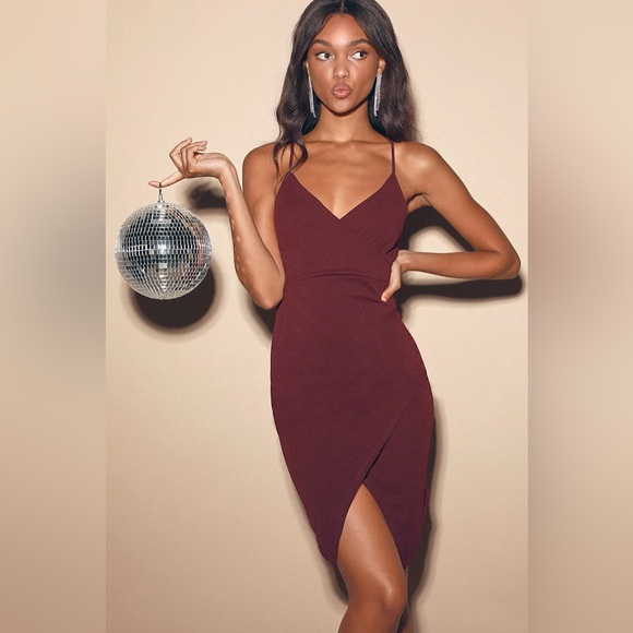 Lulus Slit Bottom Plum Dress Size S - Picture 1 of 9